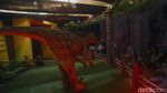 Melihat Dinosaurus dari Dekat di Mal Jakarta