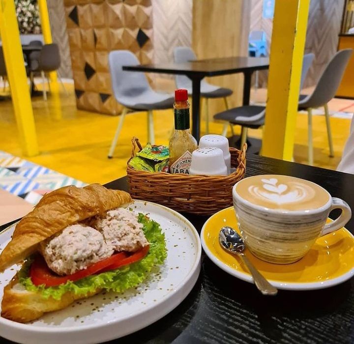 25 Kafe Intagramable di Kawasan Pluit Karang