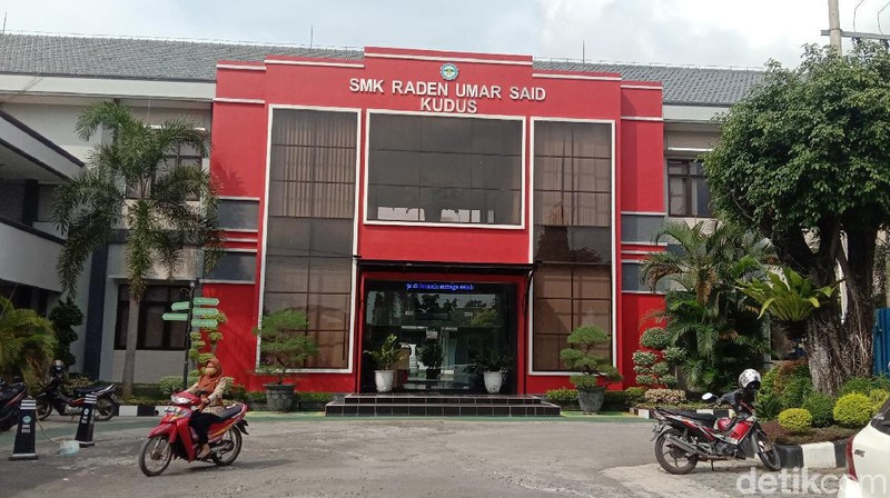 SMK Raden Umar Said Kudus Sekolah Animasi