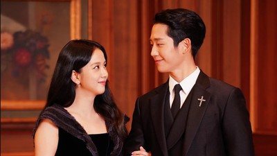 Snowdrop Tayang Weekend Ini, Intip 8 Gaya Serasi Jisoo BLACKPINK & Jung Hae In