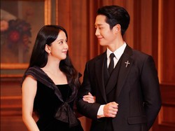 Snowdrop Tayang Weekend Ini, Intip 8 Gaya Serasi Jisoo BLACKPINK & Jung Hae In
