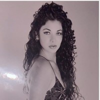 Tania Mendoza adalah artis yang cukup terkenal di Meksiko. Ia adalah penyanyi yang beralih menjadi aktris. Dilansir IMDb, ia sudah bermain dalam 25 proyek sejak debutnya di 1998. Belakangan, ia memang sudah jarang tampil dalam film atau telenovela tapi lebih aktif sebagai penyanyi. Foto: Instagram