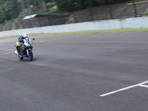 Jajal R15 Terbaru Si Baby R7 di Sirkuit Sentul: Asyik Bermanuver, tapi Seberapa Kencang?