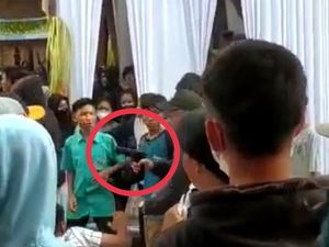 Aksi Pria Todongkan Pistol ke Penonton Jaranan Sempat Diprotes Warga