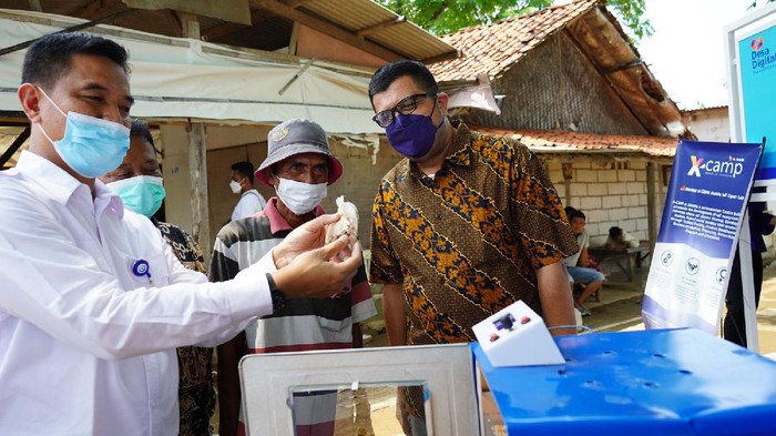 Guna mendorong pemberdayaan desa dan komunitasnya melalui adopsi teknologi digital, XL Axiata mencetak Desa Digital Nusantara.