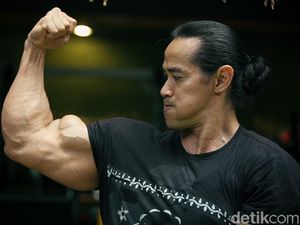 Cerita di Balik Rambut Panjang dan Kesuksesan Ade Rai