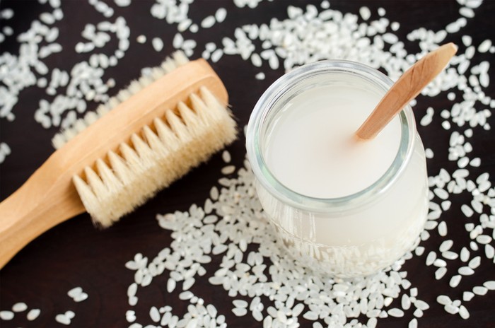 Jangan Dibuang! Ini 5 Manfaat Air Beras untuk Kecantikan Kulit hingga Rambut Jangan Dibuang! Ini 5 Manfaat Air Beras untuk Kecantikan Kulit hingga Rambut