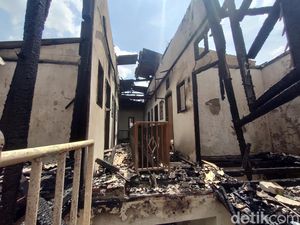 Cerita Agus yang 26 Kamar Kosnya Hangus dalam Kebakaran Menteng Jakpus