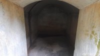 Begini tampakan lorong di bangunan benteng Pasir Laja yang ketiga. 