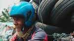 Dari Ban Bekas Ini, Untung Memutar Roda Kehidupan