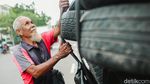 Dari Ban Bekas Ini, Untung Memutar Roda Kehidupan