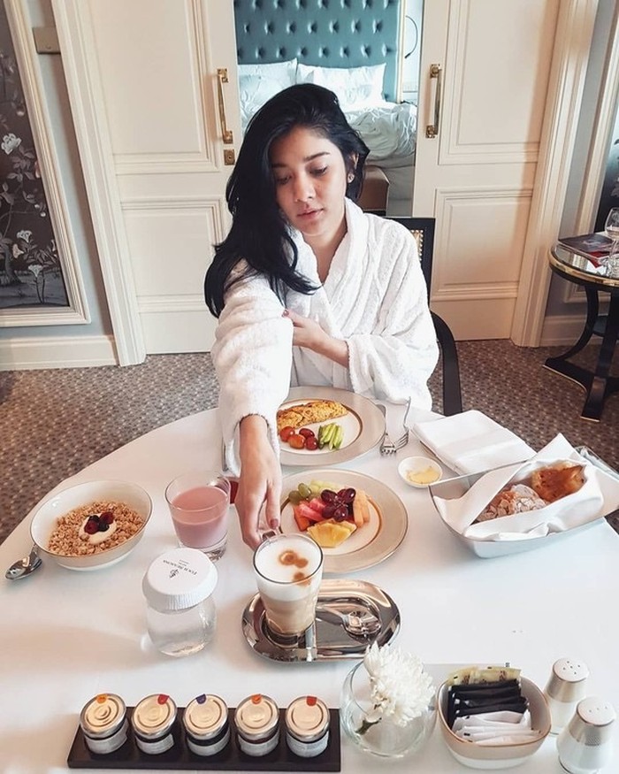 Naysilla Mirdad Ternyata Penggemar Berat Kopi dan Makanan khas Jepang Naysilla Mirdad Ternyata Penggemar Berat Kopi dan Makanan khas Jepang