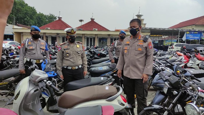 Ratusan Sepeda Motor Diamankan Polisi Saat Balap Liar di Sidoarjo
