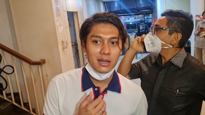 Rizky Billar dan Sandy Arifin