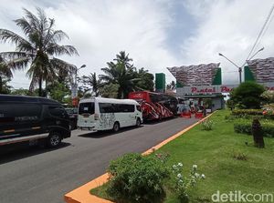 Jelang Libur Nataru, Pantai Pangandaran Mulai Diserbu Wisatawan