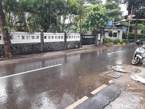 Sumur Resapan Panen Kritik, Apa Saja Proyek Penangkal Banjir Jakarta?