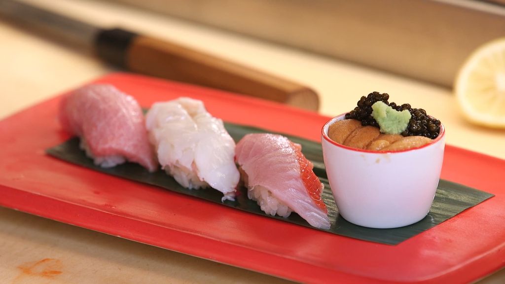 Terlalu Kalap Santap Sushi, Tagihan Makan Orang-orang Ini Capai Puluhan Juta Rupiah