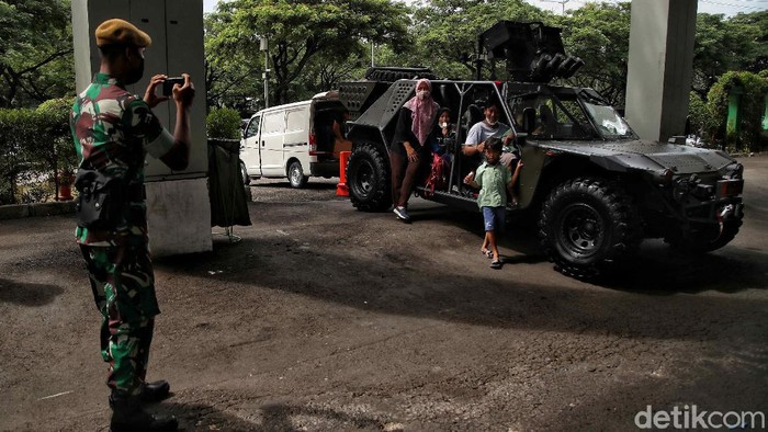 Vaksin COVID-19 di Ancol Gratis Tiket Wahana Lho Sentra Vaksinasi COVID-19 di Ancol Taman Impian hadir kembali. Kali ini menyasar anak-anak usia 12 ke atas.