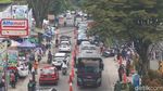 Akhir Pekan, Antrean Kendaraan Terlihat di Kawasan Wisata Lembang