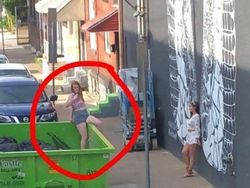 Aksi Nyeleneh Influencer Demi Konten, Bikin Geleng-geleng Kepala