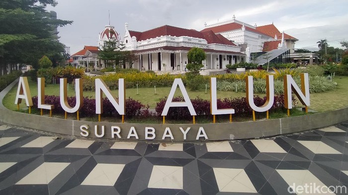 Basement Alun-alun Suroboyo dibuka untuk umum mulai hari ini. Ini merupakan salah satu momen yang ditunggu-tunggu warga Kota Pahlawan.