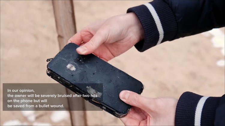 Caviar merilis koleksi Stealth 2.0. Koleksi ini berisi iPhone 13 Pro dan iPhone 13 Pro Max yang tahan peluru.