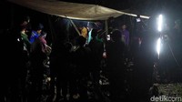 Diberitakan sebelumnya, Sejoli Handi Harisaputra (18) dan Salsabila (14) dilaporkan hilang misterius setelah tertabrak mobil di Nagreg, perbatasan Bandung-Garut, Jawa Barat, Rabu (8/12) lalu.