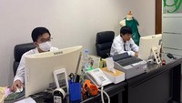 Pembeli ataupun penjual akan mendapatkan berbagai keuntungan seperti dukungan penuh diskon produk lokal hingga promosi besar-besaran lewat media sosial, website ataupun aplikasinya.