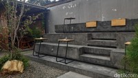 Ruto Coffee menawarkan varian menu yang beragam dengan nama unik bertemakan Jepang. Menu minuman di Ruto dibanderol dengan harga Rp 25.000- Rp 35.000. Untuk makannnya mulai dari Rp 23.000-45.000 per porsi. (dok. Instagram @frameofjndrl)
