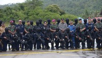 Hadir dalam peninjauan  latihan ini   Asisten Operasi Kepala Staf Angkatan Laut (Asops Kasal) Laksamana Muda TNI Dadi Hartanto M. Tr.(Han), Danpuspenerbal, Dankoopsus TNI , Danpasmar 1, Kadisopslatal, Pejabat Utama Mako Kormar, Pejabat SKK migas, Bupati Anambas, serta Anggota Komisi 1 DPR RI  Conie R. Bakrie.