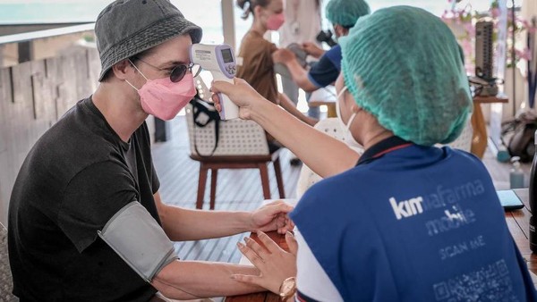 Dengan target 1.300 peserta penerima vaksin, diharapkan dapat membantu mempercepat herd immunity atau kekebalan komunal di Indonesia pada umumnya, dan Bali pada khususnya. Dengan target 1.300 peserta penerima vaksin, diharapkan dapat membantu mempercepat herd immunity atau kekebalan komunal di Indonesia pada umumnya, dan Bali pada khususnya.