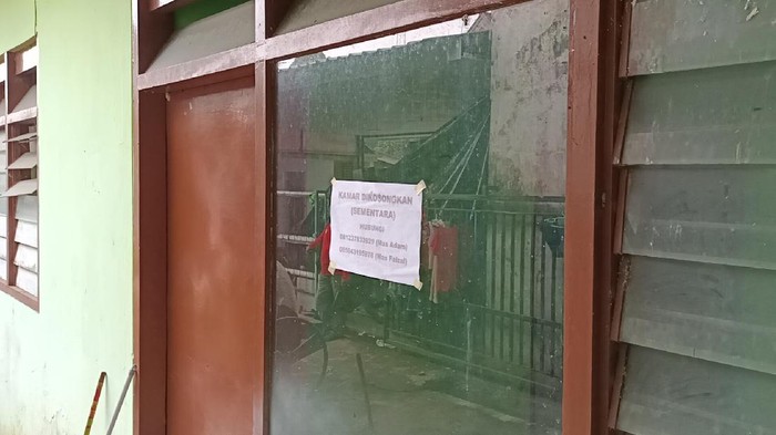 Bilik asmara bagi pengungsi erupsi Gunung Semeru