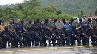 Dankormar Mayjen Suhartono mengatakan skenario latihan meski cuaca yang tidak mendukung ini menjadi pengalaman berharga dan untuk mempertahankan profesionalitas Denjaka sebagai pasukan khusus (dok Dispen Kormar)