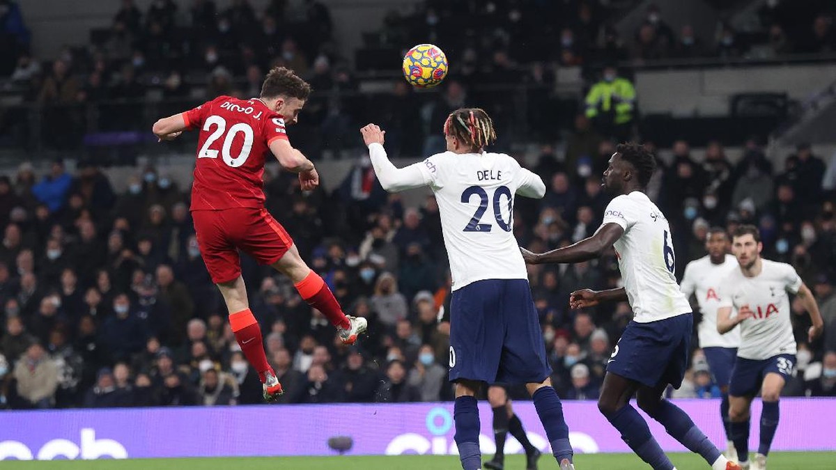 Tottenham vs Liverpool di babak pertama. (Foto: Getty Images/Julian Finney)