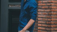 Aditya Zoni merupakan salah satu aktor Indonesia yang berbakat. Adik dari Ammar Zoni ini seringkali membintangi berbagai film dan sinetron di layar kaca Indonesia. Foto: Instagram/real_aditya1
