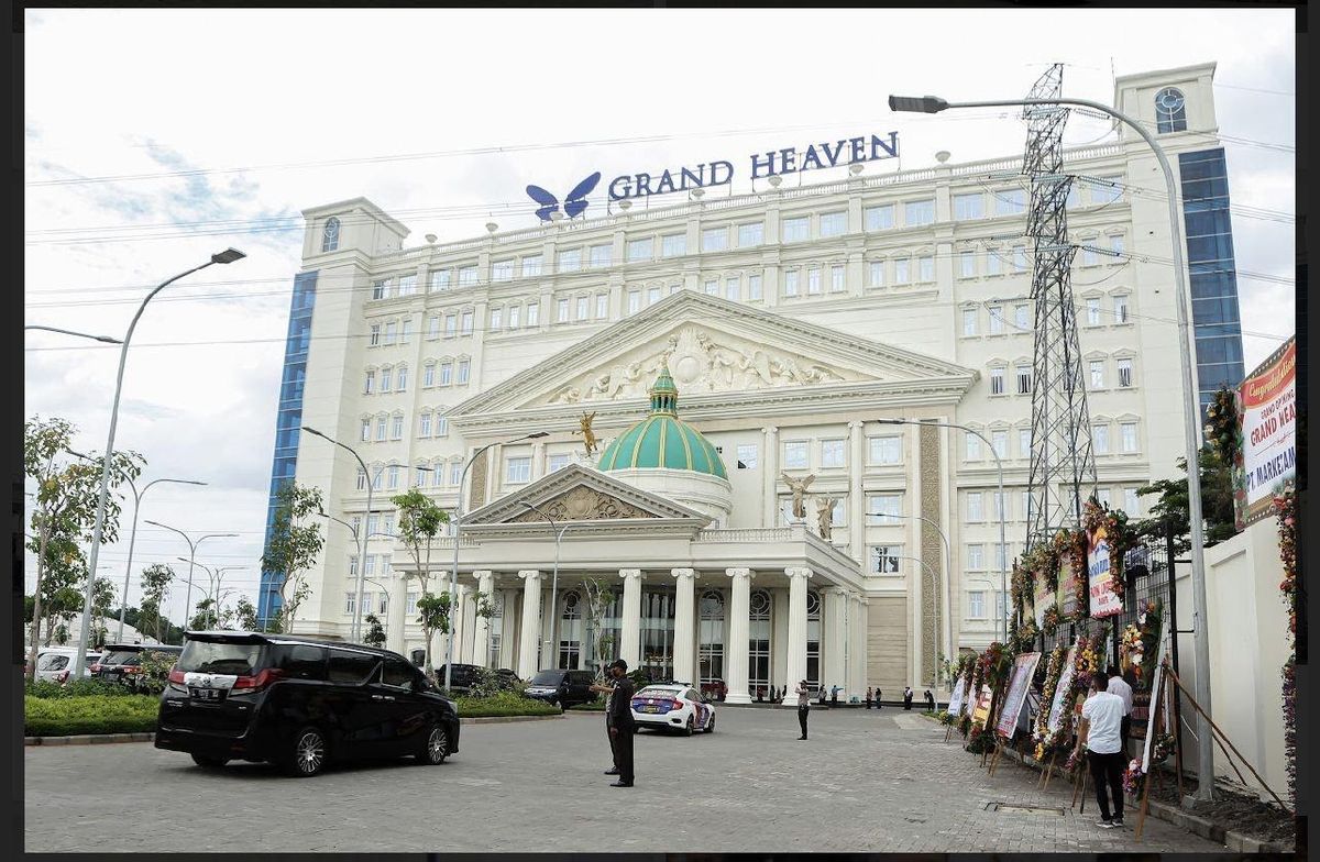 hotel mayat surabaya