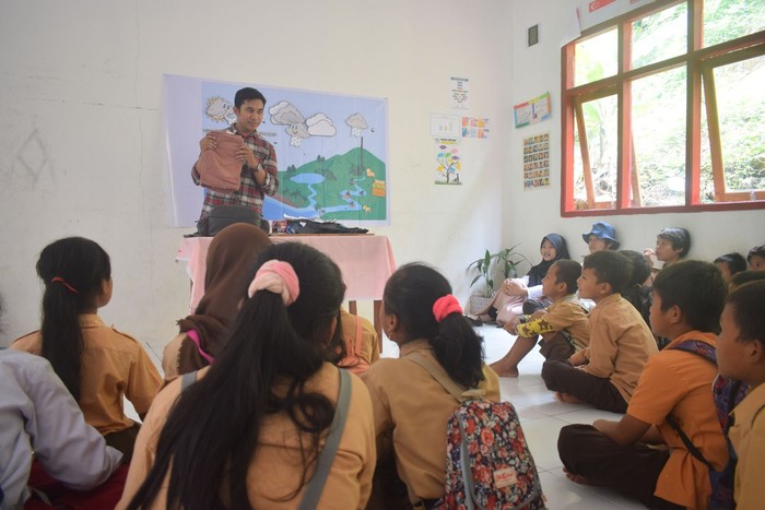 Ikrom Mustofa, LPDP awardee yang giatkan literasi mitigasi bencana