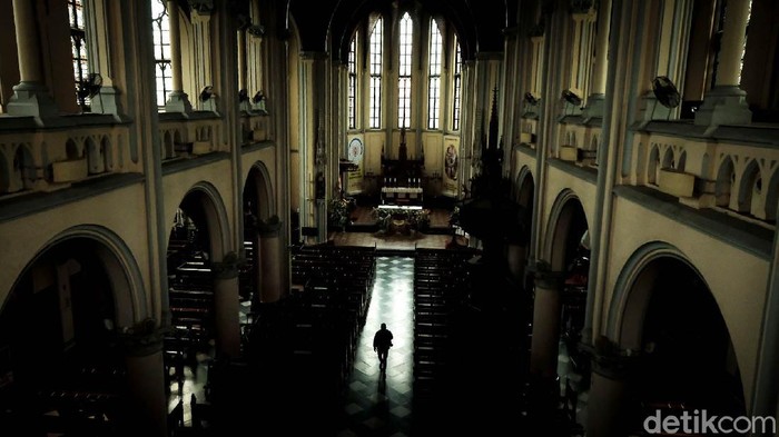 Hari Raya Natal sebentar lagi. Gereja Katedral di Jakarta siap menggelar ibadat Natal tahun ini. Seperti apa persiapannya?