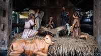 Penampakan diorama kandang tempat kelahiran Yesus Kristus.