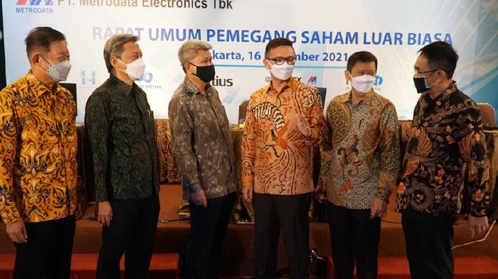 PT Metrodata Electronics Tbk melakukan Pemecahan Nilai Nominal Saham (Stok Split) di momen RUPSLB.