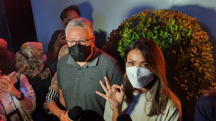 Nirina Zubir kembali diperiksa soal mafia tanah di Polda Metro Jaya, Senin (20/12/2021).