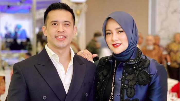 Olla Ramlan dan Aufar Hutapea