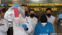 Diberitakan sebelumnya, selebgram perempuan berinisial TE (26) dan DJ asal Brazil berinisial FBD (26) ditemukan sedang melayani pria di dua kamar hotel di Semarang. Mereka diperdagangkan oleh JB dengan tarif masing-masing Rp 25 juta per malam. Selebgram TE dan WN Brazil FBD saat ini berstatus korban. 
