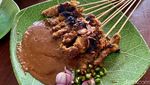 Di Tebet Ada Warung Sate Kelapa khas Surabaya yang Legendaris