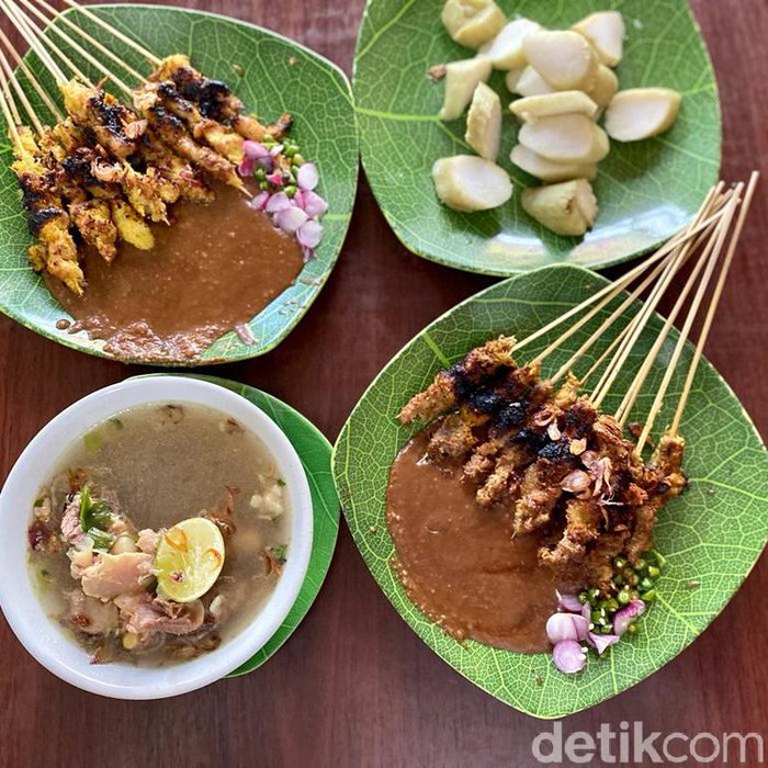 Sate kelapa warung Suramadu Sate kelapa warung Suramadu