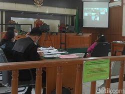 Korban Investasi Bodong Rp 84,9 M di Riau Nangis Saat Sidang, Minta Uang Kembali