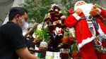 Tak Biasa! Deretan Pohon Natal ini dari Daun Jati hingga Puntung Rokok