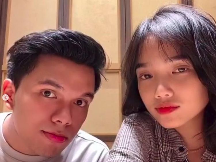 Melihat Lagi Kemesraan Thariq Halilintar dan Fuji