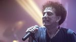 Terpukau Aksi Panggung Band Legendaris God Bless