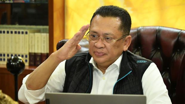 Bamsoet Ajak Masyarakat Perkuat Kepedulian Sosial di Momen Natal